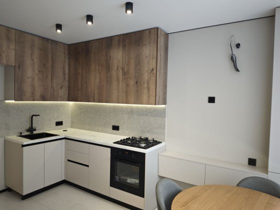 Однокімнатна квартира з ремонтом Буча