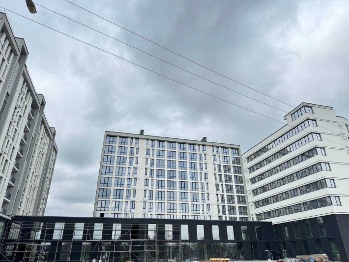 Продаж 2 кім. квартири 60 м2 в Готовому будинку поряд з центром!!! - фото 1