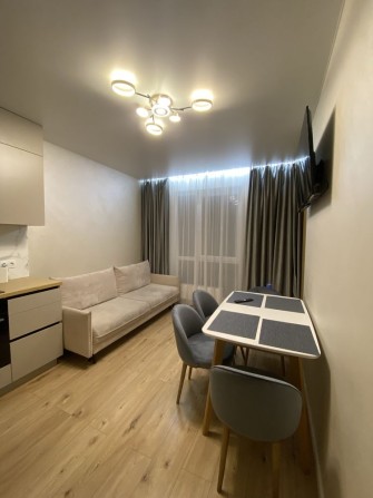 Продам свою 3 кімнатну квартиру Медісон Гарден Medison Garden - фото 1