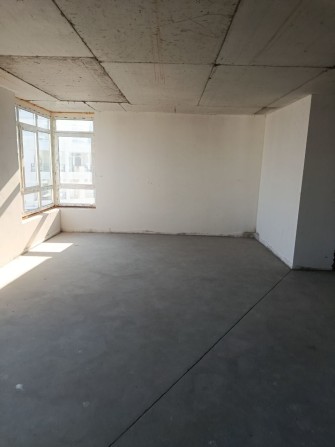 Простора дворівнева 4к квартира 114 м² з двома балконми  Газ - фото 1