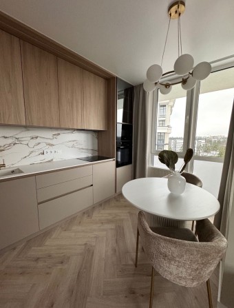 2к з ДИЗАЙНЕРСЬКИМ ремонтом БЕЗ комісії в ЖК Центральний 2 - фото 1