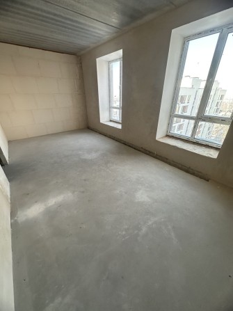 Велика 1-к в центрі Ірпеня! кухня-вітальня 18,5 м². Газове опалення! - фото 1