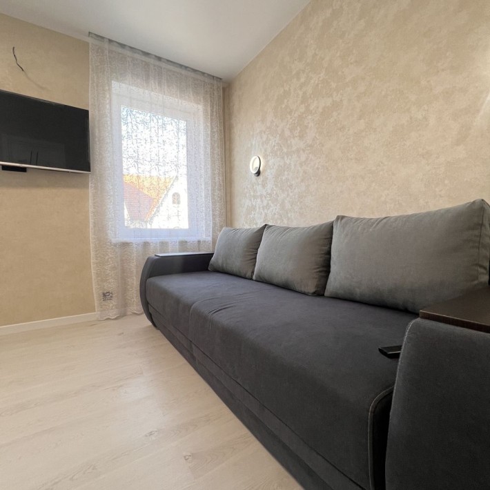 Продам квартиру з ремонтом. Можна сертифікат. - фото 1