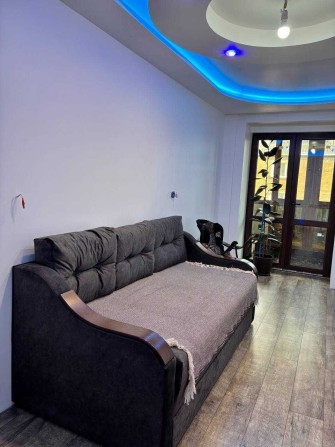 Квартира з капітальним ремонтом В Центрі - фото 1