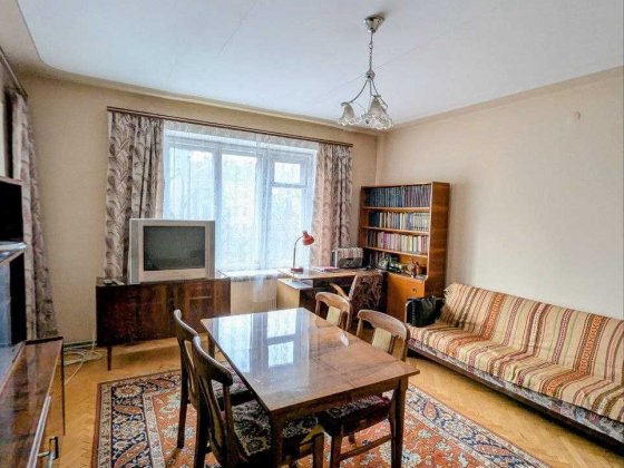 Продам 2 кімнатну кватиру в центрі міста Івано-Франківськ