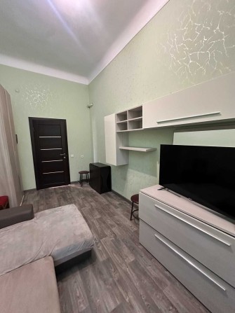Продаж 2к квартир центр міста вул. Софіївська 37 - фото 1
