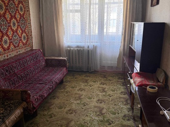 Продам 1 однокімнатну квартиру. Центр. Університетська Кременчуг