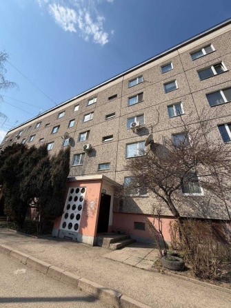 Продаж двокімнатної квартири по вулиці Тролейбусна Можливий продаж під програми - фото 1