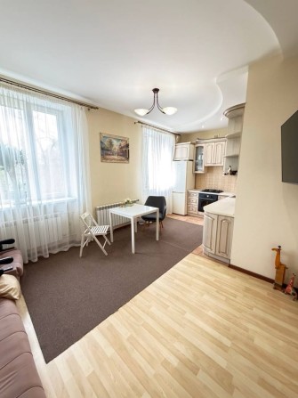 Продаж 2х кімнатної квартири студії в центрі біля набережної - фото 1