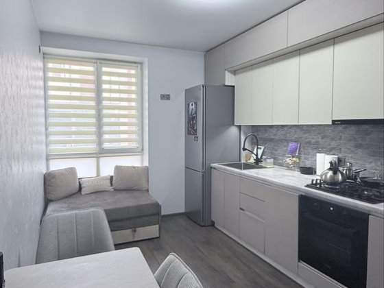 2к з РЕМОНТОМ та двориком! Усі меблі залишаються? Без %