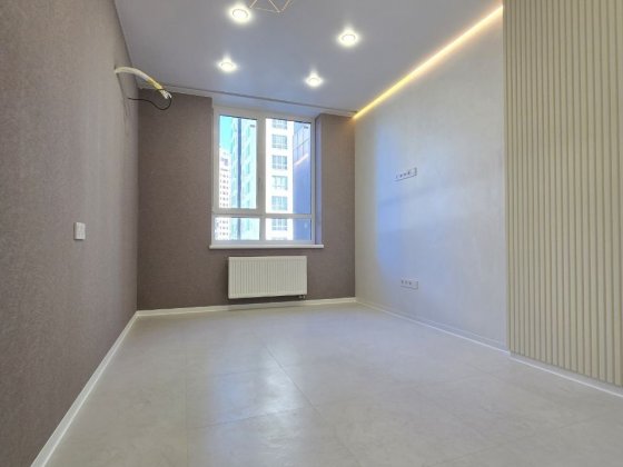 Продам 2к квартиру з новим ремонтом! Центральний парк! Ирпень