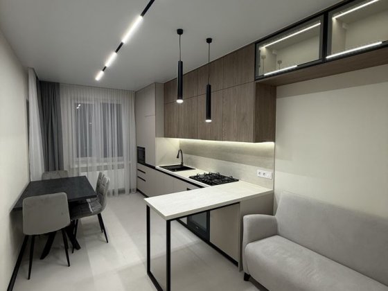 НОВА 2 кім. Квартира з ремонтом та меблями