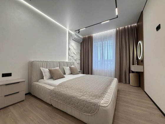 ПРОДАМ! Трикімнатна квартира укомплектована 93м2 озеро газ Ивано-Франковск