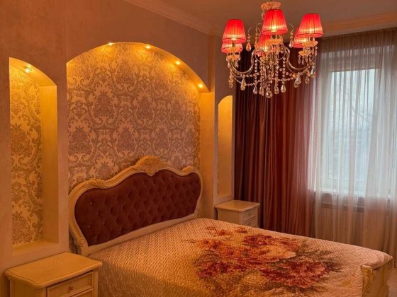 Продаж Ексклюзивної Трикімнатної Квартири По Вулиці Кропивницького Кривой Рог