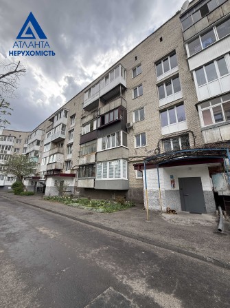 Продам 3-кімнатну квартиру на проспекті Молоді! - фото 1