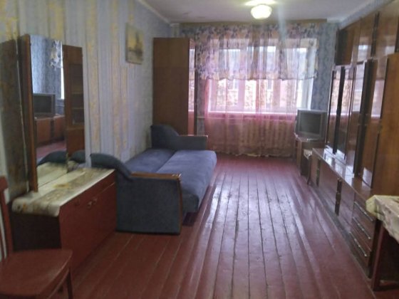 Продам малосімейку. Район Гвардейська Кременчуг