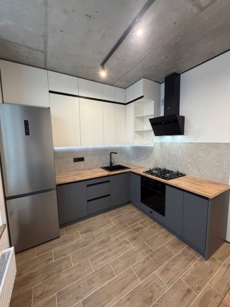 Квартира з гардеробом! Тепла підлога! Новий ремонт - фото 1