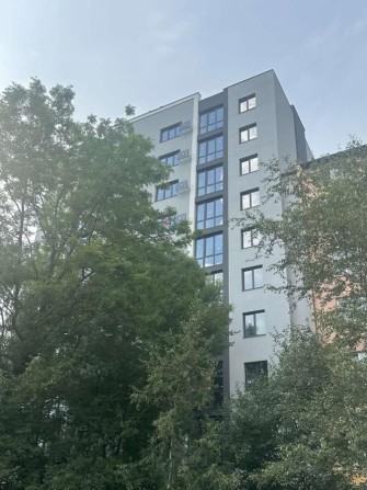 Продаю квартиру поруч з парком! - фото 1