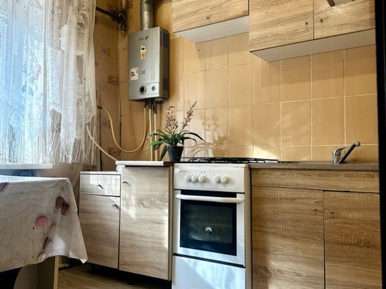 2-х СевГОК, ул Бирюзова, не угл, хор сост, мебель Кривой Рог