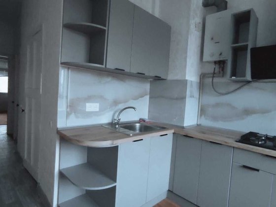 3-х сталінка вул. Федора Караманець (ДК Б. Хмельницького) Кривой Рог