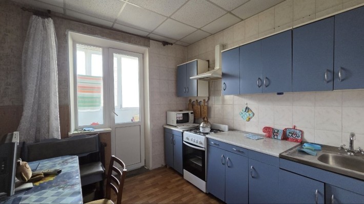 2 комн 5 Заречный,  возле Босфора - фото 1