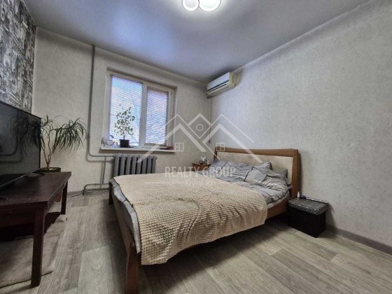 Продаж 2к квартири, середній поверх. (еВідновлення) Кривой Рог