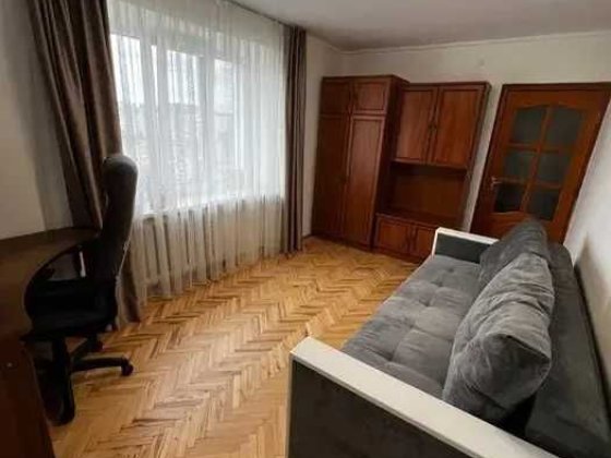 Продаж 2 кім.квартири в охайному стані,цегляне будівництво!НИЗЬКА ЦІНА Ивано-Франковск