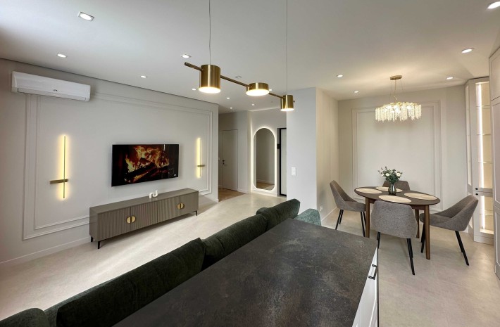 Ексклюзивна квартира 69м2 в ЖК Бізнес класу біля центру - фото 1