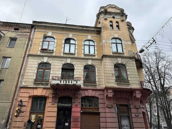 Ексклюзивна 3 кімнатна квартира в центрі Ивано-Франковск