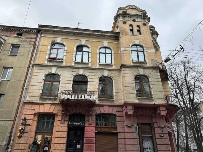 Ексклюзивна 3 кімнатна квартира в центрі - фото 1