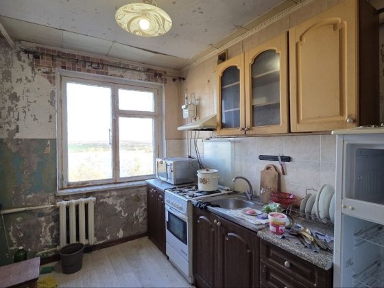 3 комн 129 квартал, ул.Кропивницкого Кривой Рог