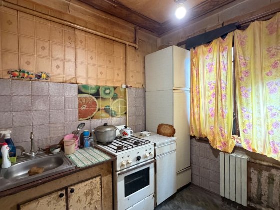 Продам 2 кімнатну квартиру по вулиці Тільги 30. Кривий Ріг