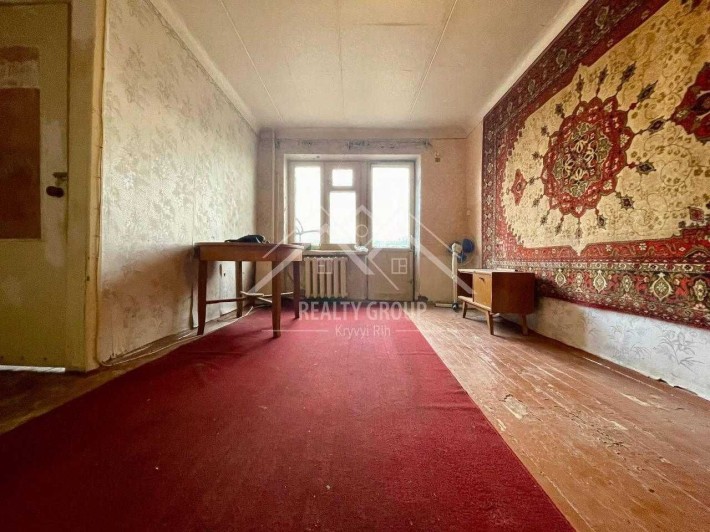 Продаж 1к квартири (20 квартал, універмаг) - фото 1