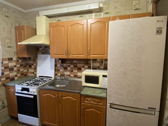 Продаю двухкомнатную на 17 квартале! Кривий Ріг