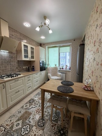 Продам 1к квартиру з ремонтом Буча - фото 1