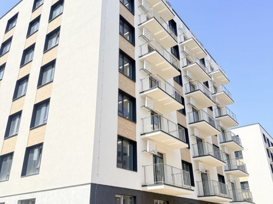 Квартира в цеглчному будинку, індивідуальне газове опалення