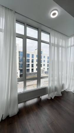 Простора квартира 44м серед соснових дерев - фото 1
