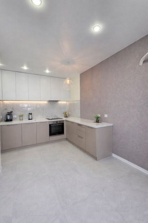 2к з ремотом!Центральний парк!Швидкий виїзд на Київ - фото 1