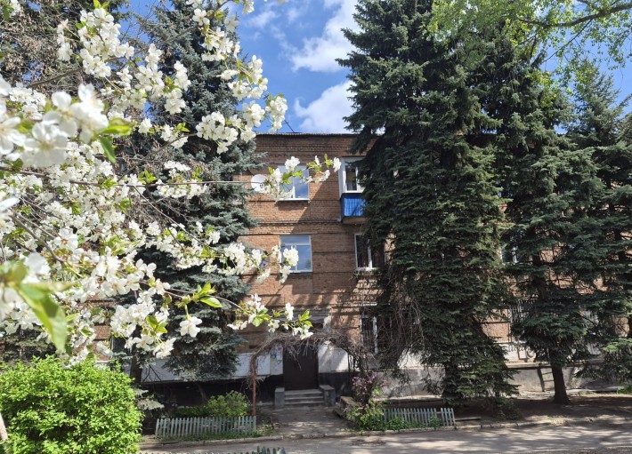 Продам 4х кімнатну квартиру/ 17 квартал/ Сталінка - фото 1