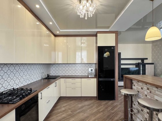 Повноцінна 4-кімнатна квартира. Газ! Мінімальне оформлення Буча