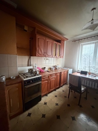 Продам 4 кімнатну квартиру по вулиці Спаська 23 - фото 1