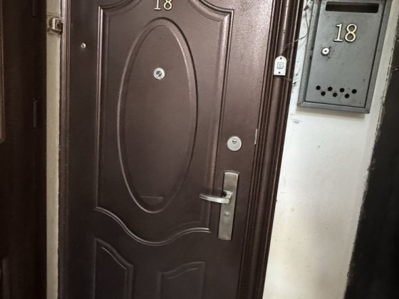 Продаю 1 комн квартиру на Роковатой Кривий Ріг