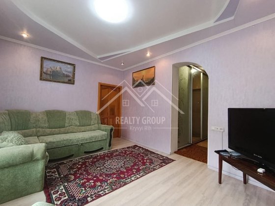 Продаж 3к квартири з ремонтом та меблями Кривой Рог