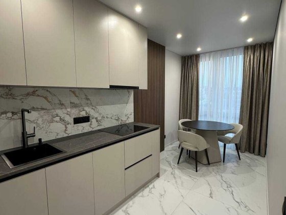 Продається 1кім у центрі !!! Південний Бульвар!!! Івано-Франківськ