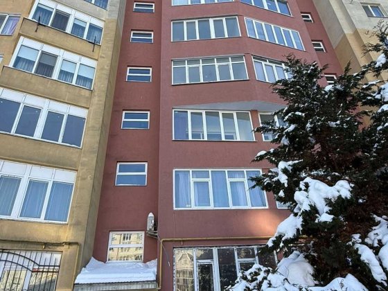 Продаю 2-х кім квартиру, готова до ремонту Івано-Франківськ