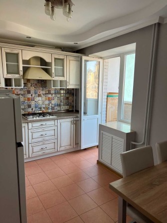 Продам квартиру біля Порт-Сіті - фото 1