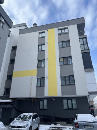 Продаж 2-кімнатної квартири - фото 1