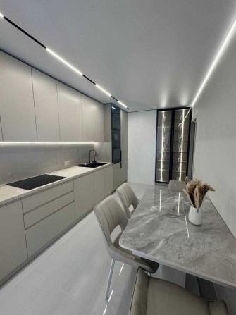 Продаж 2-кім, ЖК А5 - сам Центр! - фото 1