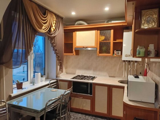 Продаж гарної двокімнатної квартириз автономкою  в Металургійному районі Кривой Рог