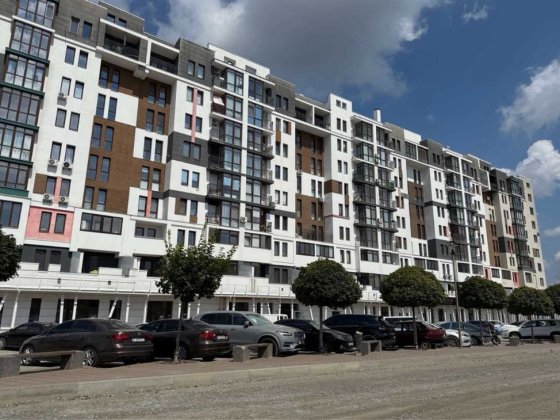 Продаж онокімнатної квартири в центрі Бучі! Відкритий балкон! Буча